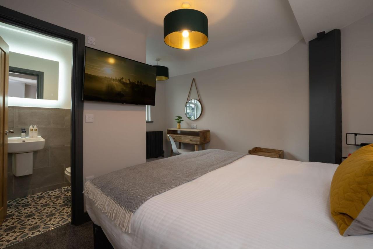 Spacious - Contemporary 2br - - Parking